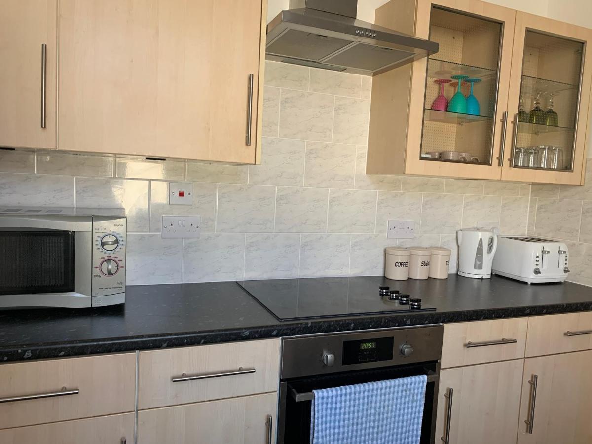 Delamere Holiday Flat แบล็คพูล ภายนอก รูปภาพ