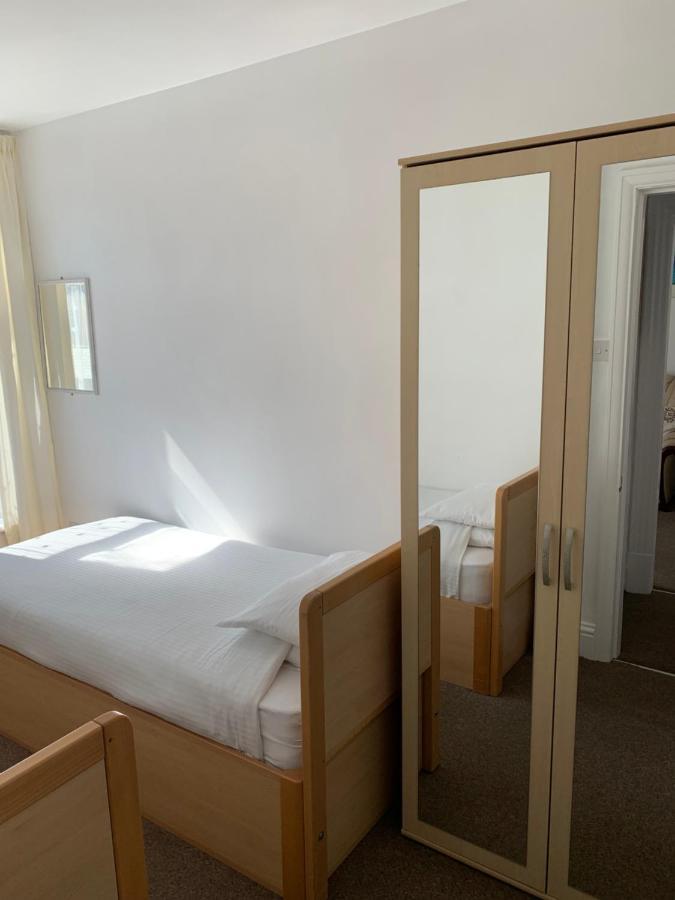 Delamere Holiday Flat แบล็คพูล ภายนอก รูปภาพ