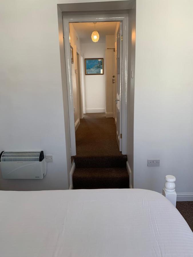 Delamere Holiday Flat แบล็คพูล ภายนอก รูปภาพ